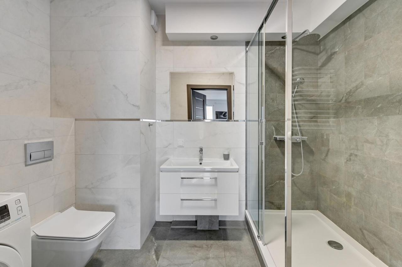Grand Apartments - Luxury Apartment On The 11Th Floor With A View Of The Old Town Гданськ Екстер'єр фото